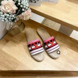 Picture of Valentino Slippers _SKUValentinosz35-40GDT040189